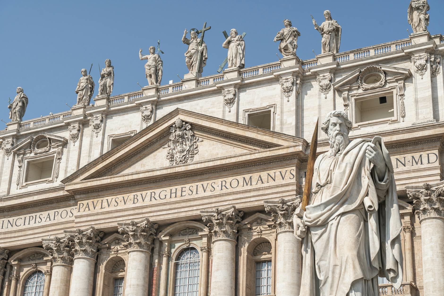 Kaip virtualūs turai keičia piligrimysčių patirtį šiuolaikinėje krikščionybėje